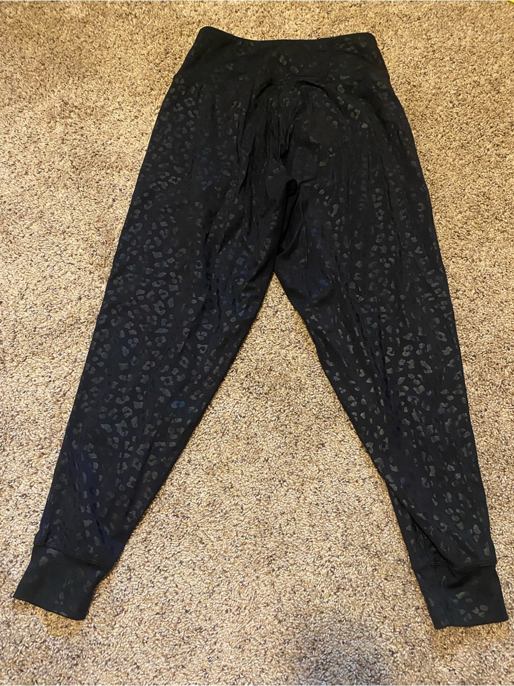 Joggers - Picture 5 of 5
